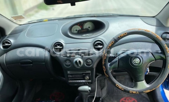 Buy Used Toyota Vitz Blue Car in Babati Urban in Manyara Buy Used Toyota Vitz Blue Car in Babati Urban in Manyara