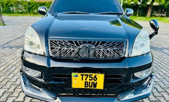 Nunua Ilio tumika Toyota Land Cruiser Nyeusi Gari ndani ya Bahi nchini Dodoma Nunua Ilio tumika Toyota Land Cruiser Nyeusi Gari ndani ya Bahi nchini Dodoma