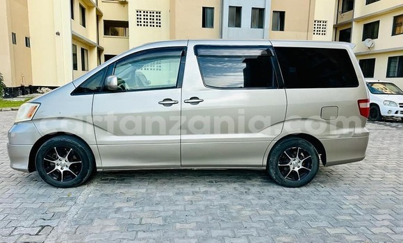 Buy Used Toyota Alphard Other Car in Biharamulo in Kagera Buy Used Toyota Alphard Other Car in Biharamulo in Kagera