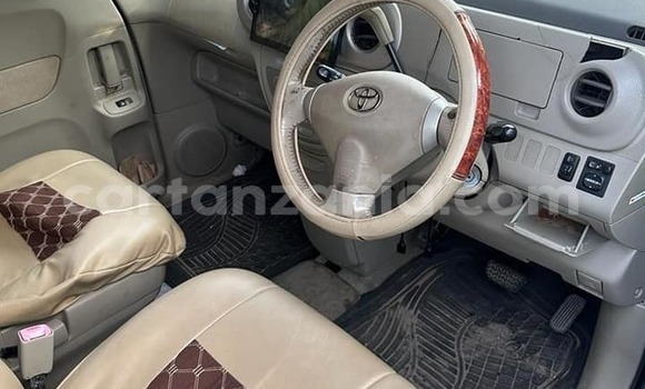 Nunua Ilio tumika Toyota Porte Nyeusi Gari ndani ya Bagamoyo nchini Pwani Nunua Ilio tumika Toyota Porte Nyeusi Gari ndani ya Bagamoyo nchini Pwani