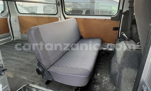 Buy Import Nissan Caravan Silver Car in Dar es Salaam in Dar es Salaam Buy Import Nissan Caravan Silver Car in Dar es Salaam in Dar es Salaam