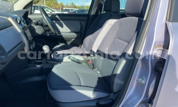 Nunua Imported Mazda Verisa Nyingine Gari ndani ya Dar es Salaam nchini Dar es Salaam Nunua Imported Mazda Verisa Nyingine Gari ndani ya Dar es Salaam nchini Dar es Salaam