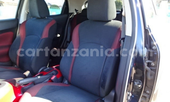 Nunua Imported Nissan Juke Nyeusi Gari ndani ya Dar es Salaam nchini Dar es Salaam Nunua Imported Nissan Juke Nyeusi Gari ndani ya Dar es Salaam nchini Dar es Salaam