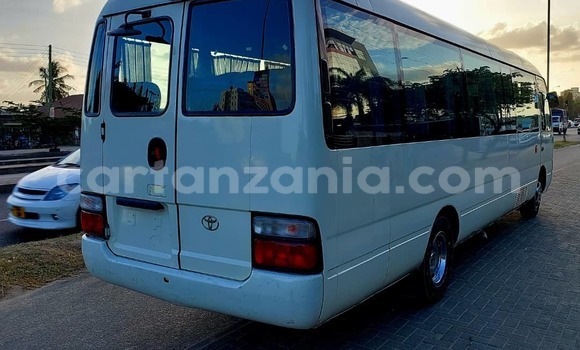 Buy Used Toyota Coaster White Car in Dar es Salaam in Dar es Salaam Buy Used Toyota Coaster White Car in Dar es Salaam in Dar es Salaam