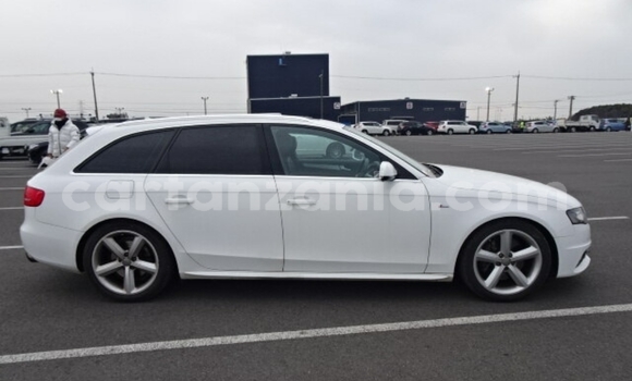 Nunua Imported Audi A4 Nyeupe Gari ndani ya Dar es Salaam nchini Dar es Salaam Nunua Imported Audi A4 Nyeupe Gari ndani ya Dar es Salaam nchini Dar es Salaam