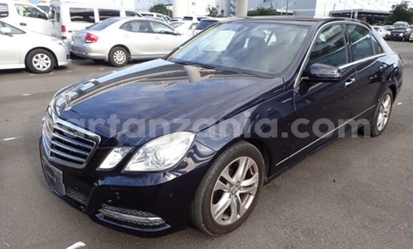Buy Import Mercedes‒Benz E–Class Blue Car in Dar es Salaam in Dar es Salaam Buy Import Mercedes‒Benz E–Class Blue Car in Dar es Salaam in Dar es Salaam