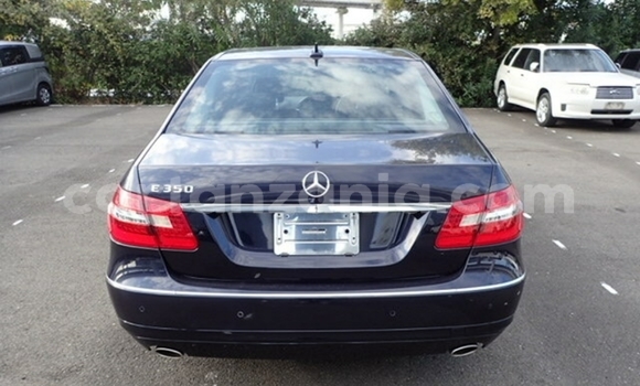 Buy Import Mercedes‒Benz E–Class Blue Car in Dar es Salaam in Dar es Salaam Buy Import Mercedes‒Benz E–Class Blue Car in Dar es Salaam in Dar es Salaam