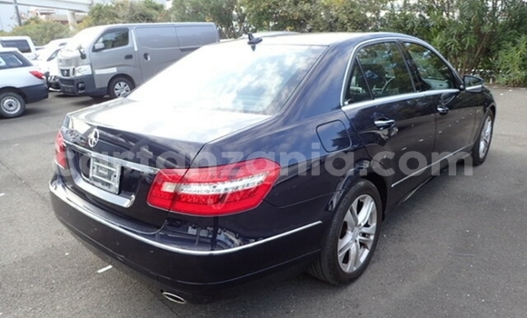 Buy Import Mercedes‒Benz E–Class Blue Car in Dar es Salaam in Dar es Salaam Buy Import Mercedes‒Benz E–Class Blue Car in Dar es Salaam in Dar es Salaam