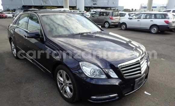 Buy Import Mercedes‒Benz E–Class Blue Car in Dar es Salaam in Dar es Salaam Buy Import Mercedes‒Benz E–Class Blue Car in Dar es Salaam in Dar es Salaam