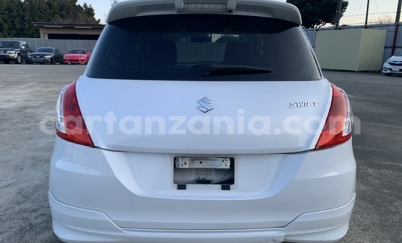 Nunua Imported Suzuki Swift Nyeupe Gari ndani ya Dar es Salaam nchini Dar es Salaam Nunua Imported Suzuki Swift Nyeupe Gari ndani ya Dar es Salaam nchini Dar es Salaam