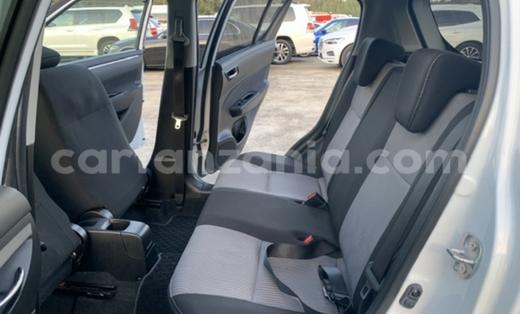 Nunua Imported Suzuki Swift Nyeupe Gari ndani ya Dar es Salaam nchini Dar es Salaam Nunua Imported Suzuki Swift Nyeupe Gari ndani ya Dar es Salaam nchini Dar es Salaam