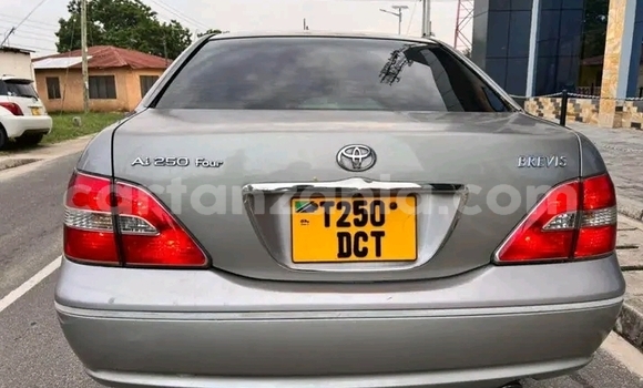 Nunua Ilio tumika Toyota Brevis Kijani Gari ndani ya Dodoma nchini Dodoma Nunua Ilio tumika Toyota Brevis Kijani Gari ndani ya Dodoma nchini Dodoma