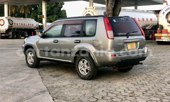 Buy Used Nissan X–Trail Brown Car in Dodoma in Dodoma