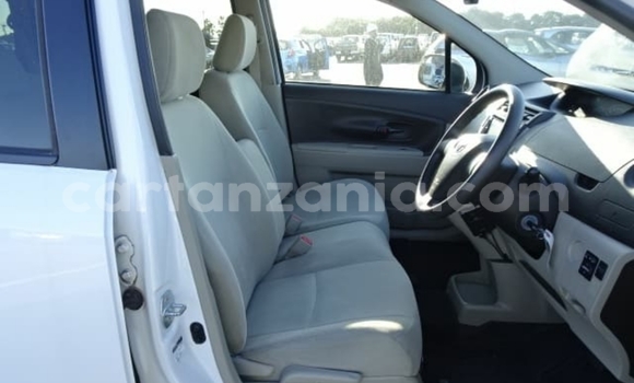 Nunua Imported Toyota Passo Sette Nyeupe Gari ndani ya Dar es Salaam nchini Dar es Salaam Nunua Imported Toyota Passo Sette Nyeupe Gari ndani ya Dar es Salaam nchini Dar es Salaam