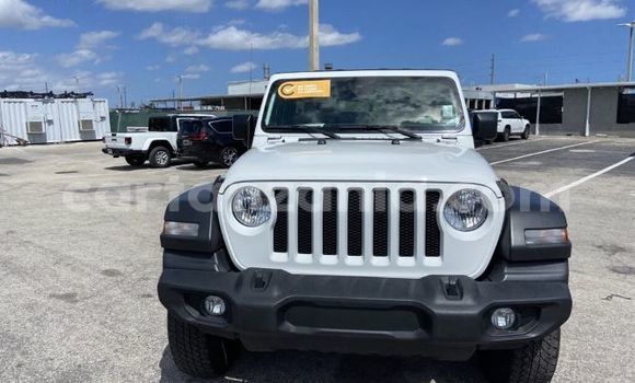 Buy Used Jeep Wrangler White Car in Biharamulo in Kagera Buy Used Jeep Wrangler White Car in Biharamulo in Kagera