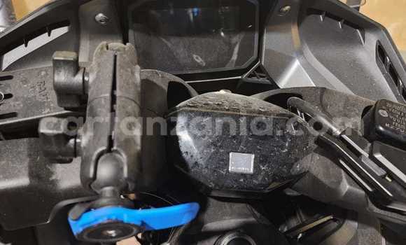 Nunua Ilio tumika Honda Forza Nyekundu Bike ndani ya Arusha nchini Arusha Nunua Ilio tumika Honda Forza Nyekundu Bike ndani ya Arusha nchini Arusha