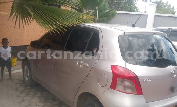 Nunua Ilio tumika Toyota Vitz Nyingine Gari ndani ya Dar es Salaam nchini Dar es Salaam Nunua Ilio tumika Toyota Vitz Nyingine Gari ndani ya Dar es Salaam nchini Dar es Salaam