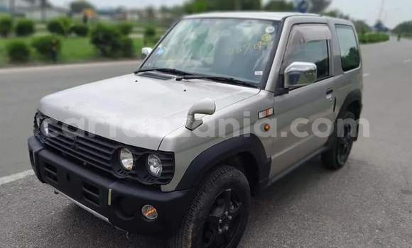 Nunua Mpya Mitsubishi Pajero Mini Fedha Gari ndani ya Dar es Salaam nchini Dar es Salaam Nunua Mpya Mitsubishi Pajero Mini Fedha Gari ndani ya Dar es Salaam nchini Dar es Salaam
