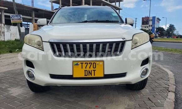 Buy Used Toyota Vanguard White Car in Dar es Salaam in Dar es Salaam Buy Used Toyota Vanguard White Car in Dar es Salaam in Dar es Salaam