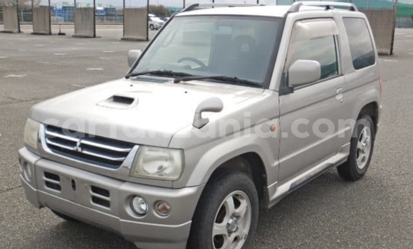 Nunua Imported Mitsubishi Pajero Mini Fedha Gari ndani ya Dar es Salaam nchini Dar es Salaam Nunua Imported Mitsubishi Pajero Mini Fedha Gari ndani ya Dar es Salaam nchini Dar es Salaam