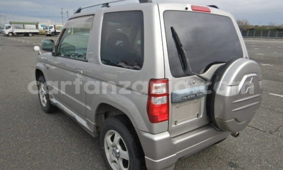 Nunua Imported Mitsubishi Pajero Mini Fedha Gari ndani ya Dar es Salaam nchini Dar es Salaam Nunua Imported Mitsubishi Pajero Mini Fedha Gari ndani ya Dar es Salaam nchini Dar es Salaam