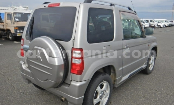 Nunua Imported Mitsubishi Pajero Mini Fedha Gari ndani ya Dar es Salaam nchini Dar es Salaam Nunua Imported Mitsubishi Pajero Mini Fedha Gari ndani ya Dar es Salaam nchini Dar es Salaam