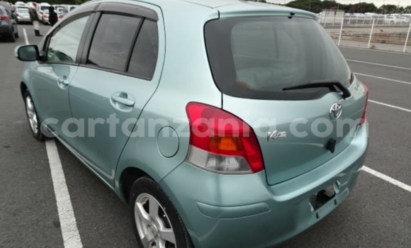 Nunua Imported Toyota Vitz Bluu Gari ndani ya Dar es Salaam nchini Dar es Salaam Nunua Imported Toyota Vitz Bluu Gari ndani ya Dar es Salaam nchini Dar es Salaam