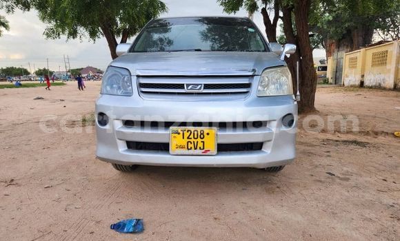 Buy Used Toyota Noah Other Car in Dar es Salaam in Dar es Salaam