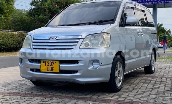 Buy Used Toyota Noah Other Car in Dar es Salaam in Dar es Salaam