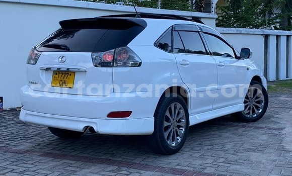 Buy Used Acura CSX White Car in Dar es Salaam in Dar es Salaam
