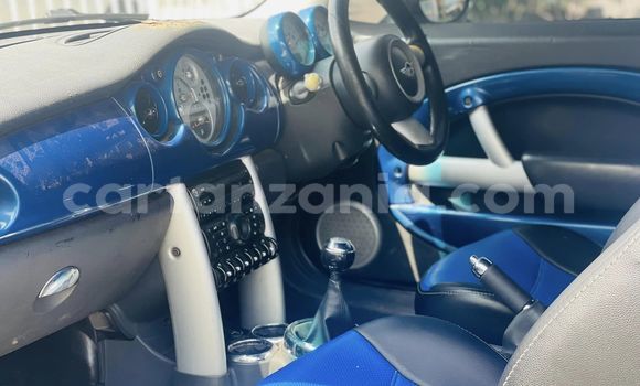 Buy Used Mini Cooper Blue Car in Babati Rural in Manyara Buy Used Mini Cooper Blue Car in Babati Rural in Manyara