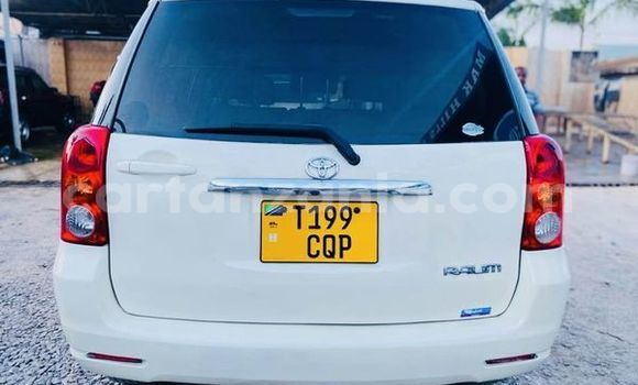 Buy Used Toyota Raum White Car in Babati Urban in Manyara Buy Used Toyota Raum White Car in Babati Urban in Manyara