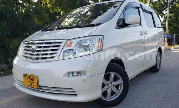 Nunua Ilio tumika Toyota Alphard Nyeupe Gari ndani ya Babati Mjini nchini Manyara Nunua Ilio tumika Toyota Alphard Nyeupe Gari ndani ya Babati Mjini nchini Manyara