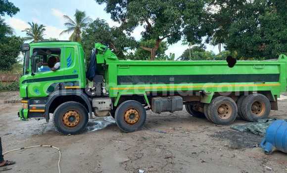 Nunua Ilio tumika Scania Irizar Kijani Lori ndani ya Babati Mjini nchini Manyara Nunua Ilio tumika Scania Irizar Kijani Lori ndani ya Babati Mjini nchini Manyara