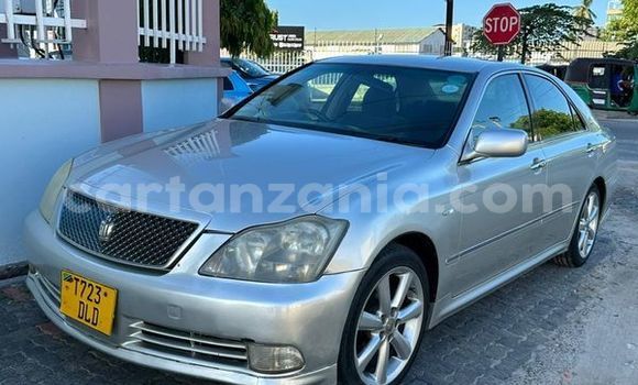 Nunua Ilio tumika Toyota Crown Nyingine Gari ndani ya Bagamoyo nchini Pwani Nunua Ilio tumika Toyota Crown Nyingine Gari ndani ya Bagamoyo nchini Pwani
