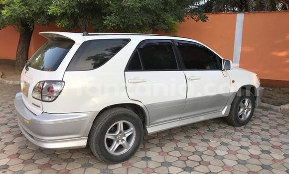 Buy Used Toyota Harrier White Car in Dar es Salaam in Dar es Salaam Buy Used Toyota Harrier White Car in Dar es Salaam in Dar es Salaam
