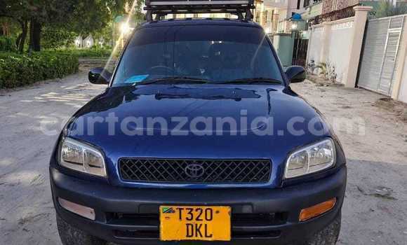 Nunua Ilio tumika Toyota RAV4 Nyeusi Gari ndani ya Vijijini vya Babati nchini Manyara Nunua Ilio tumika Toyota RAV4 Nyeusi Gari ndani ya Vijijini vya Babati nchini Manyara