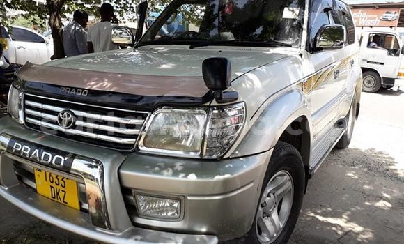 Buy Used Toyota Land Cruiser Prado White Car in Dar es Salaam in Dar es Salaam Buy Used Toyota Land Cruiser Prado White Car in Dar es Salaam in Dar es Salaam