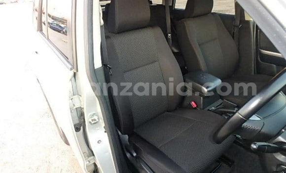 Buy Import Suzuki Escudo Silver Car in Dar es Salaam in Dar es Salaam Buy Import Suzuki Escudo Silver Car in Dar es Salaam in Dar es Salaam