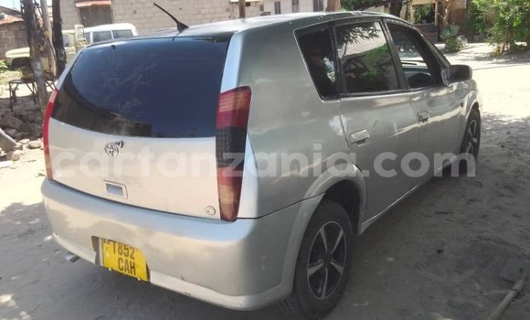 Nunua Ilio tumika Toyota Opa Nyingine Gari ndani ya Bagamoyo nchini Pwani Nunua Ilio tumika Toyota Opa Nyingine Gari ndani ya Bagamoyo nchini Pwani