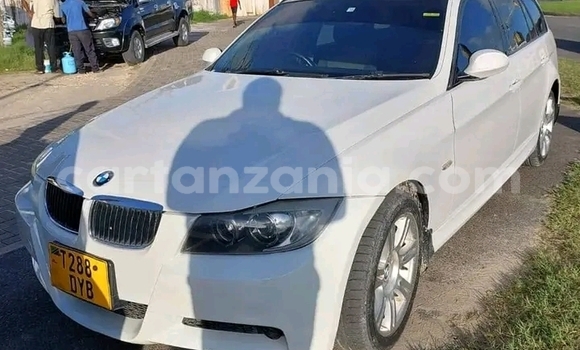 Nunua Ilio tumika BMW 3–Series Nyeupe Gari ndani ya Dar es Salaam nchini Dar es Salaam Nunua Ilio tumika BMW 3–Series Nyeupe Gari ndani ya Dar es Salaam nchini Dar es Salaam