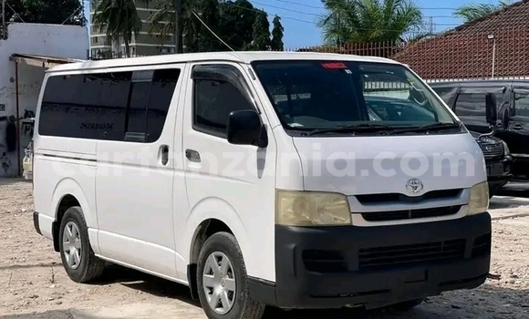 Nunua Ilio tumika Toyota Hiace Nyeupe Gari ndani ya Dar es Salaam nchini Dar es Salaam Nunua Ilio tumika Toyota Hiace Nyeupe Gari ndani ya Dar es Salaam nchini Dar es Salaam