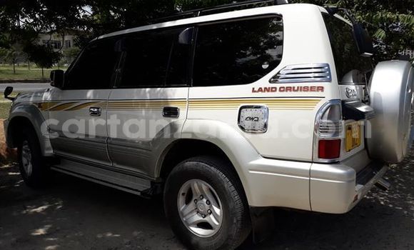 Buy Used Toyota Land Cruiser Prado White Car in Dar es Salaam in Dar es Salaam Buy Used Toyota Land Cruiser Prado White Car in Dar es Salaam in Dar es Salaam