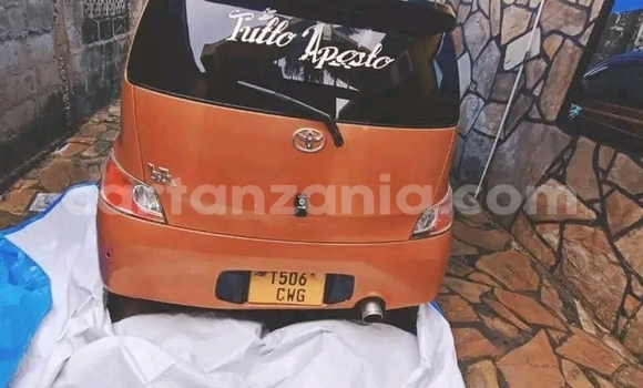Buy Used Toyota bB Brown Car in Dar es Salaam in Dar es Salaam Buy Used Toyota bB Brown Car in Dar es Salaam in Dar es Salaam