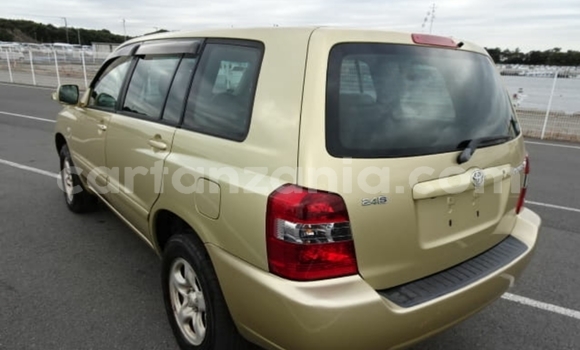 Buy Import Toyota Kluger Other Car in Dar es Salaam in Dar es Salaam Buy Import Toyota Kluger Other Car in Dar es Salaam in Dar es Salaam
