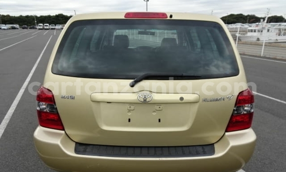 Buy Import Toyota Kluger Other Car in Dar es Salaam in Dar es Salaam Buy Import Toyota Kluger Other Car in Dar es Salaam in Dar es Salaam