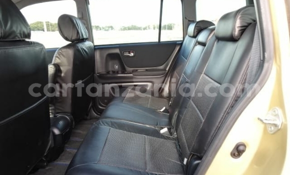 Buy Import Toyota Kluger Other Car in Dar es Salaam in Dar es Salaam Buy Import Toyota Kluger Other Car in Dar es Salaam in Dar es Salaam