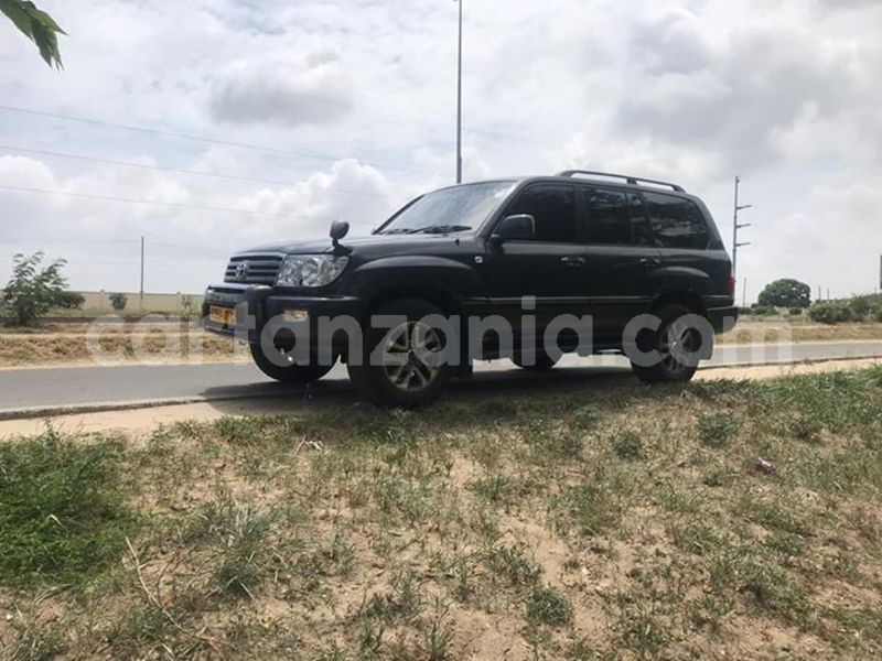 Big with watermark 51221309 10156512911926865 7844690030214774784 n