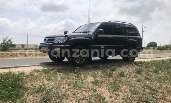 Buy Used Toyota Land Cruiser Prado Black Car in Dar es Salaam in Dar es Salaam Buy Used Toyota Land Cruiser Prado Black Car in Dar es Salaam in Dar es Salaam