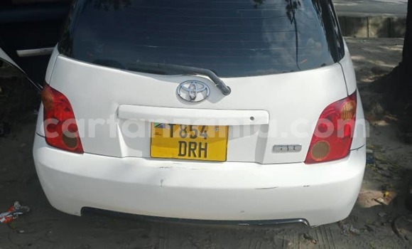 Buy Used Toyota IST White Car in Dar es Salaam in Dar es Salaam Buy Used Toyota IST White Car in Dar es Salaam in Dar es Salaam